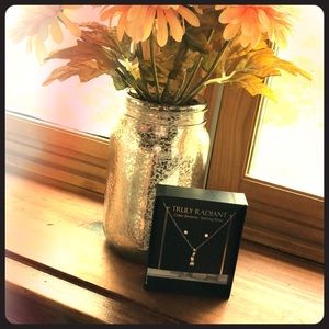 Earrings & necklace!